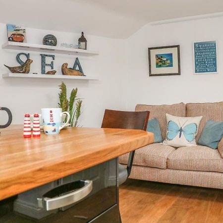 The Compass Apartment Swanage Exterior photo
