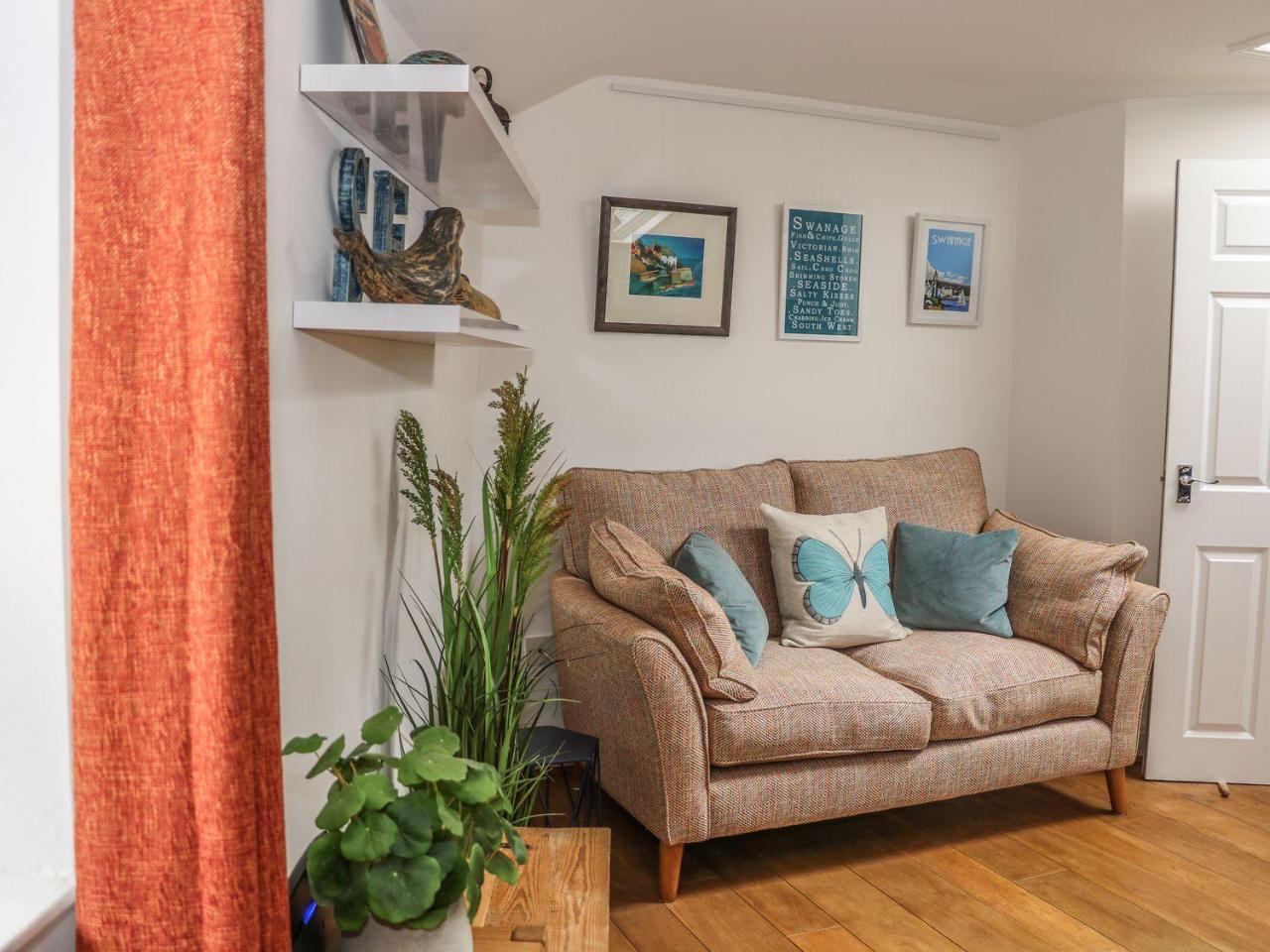 The Compass Apartment Swanage Exterior photo
